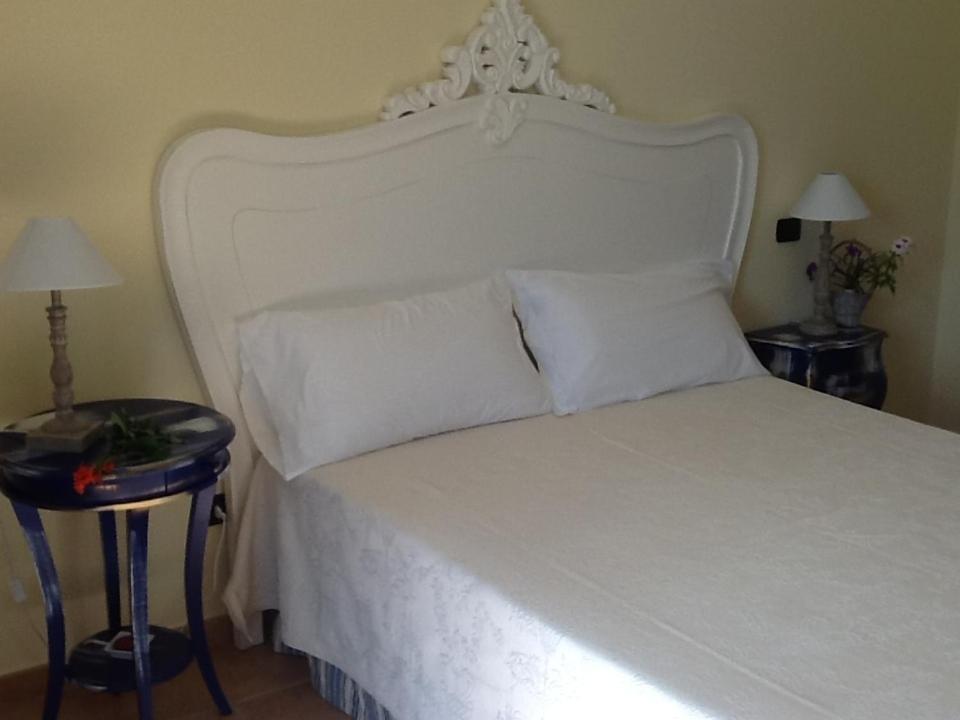 Il Giardino Del Te Hotell Barletta Rum bild