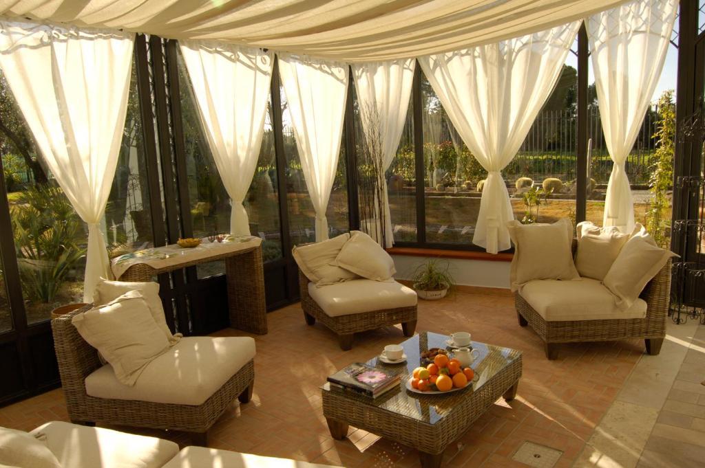 Il Giardino Del Te Hotell Barletta Exteriör bild