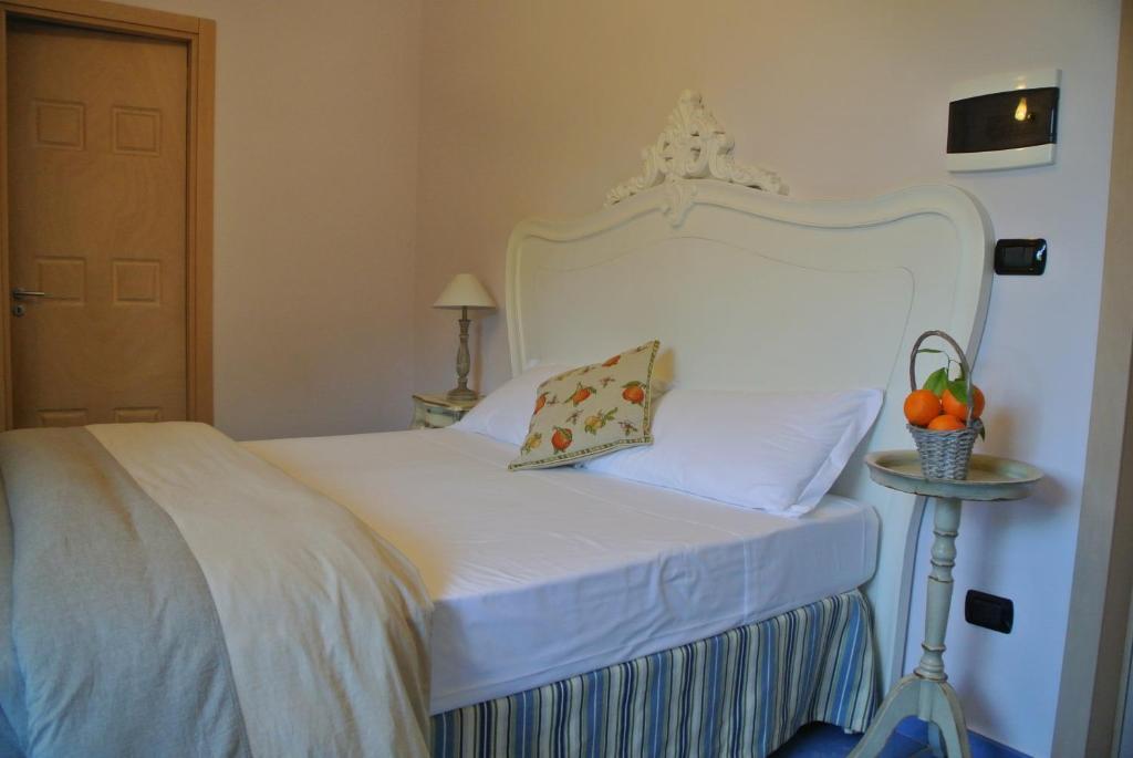 Il Giardino Del Te Hotell Barletta Rum bild