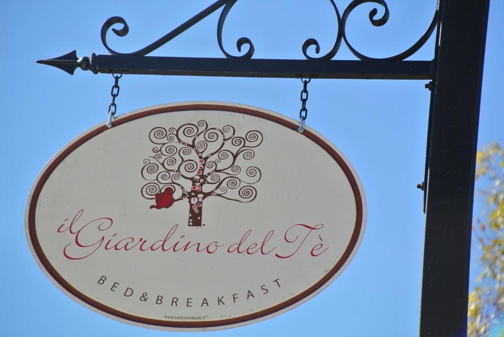 Il Giardino Del Te Hotell Barletta Exteriör bild
